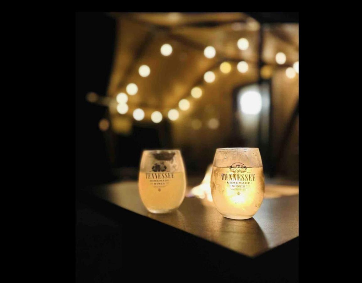 Firefly Season Glamping Hotel Сивиървил Екстериор снимка